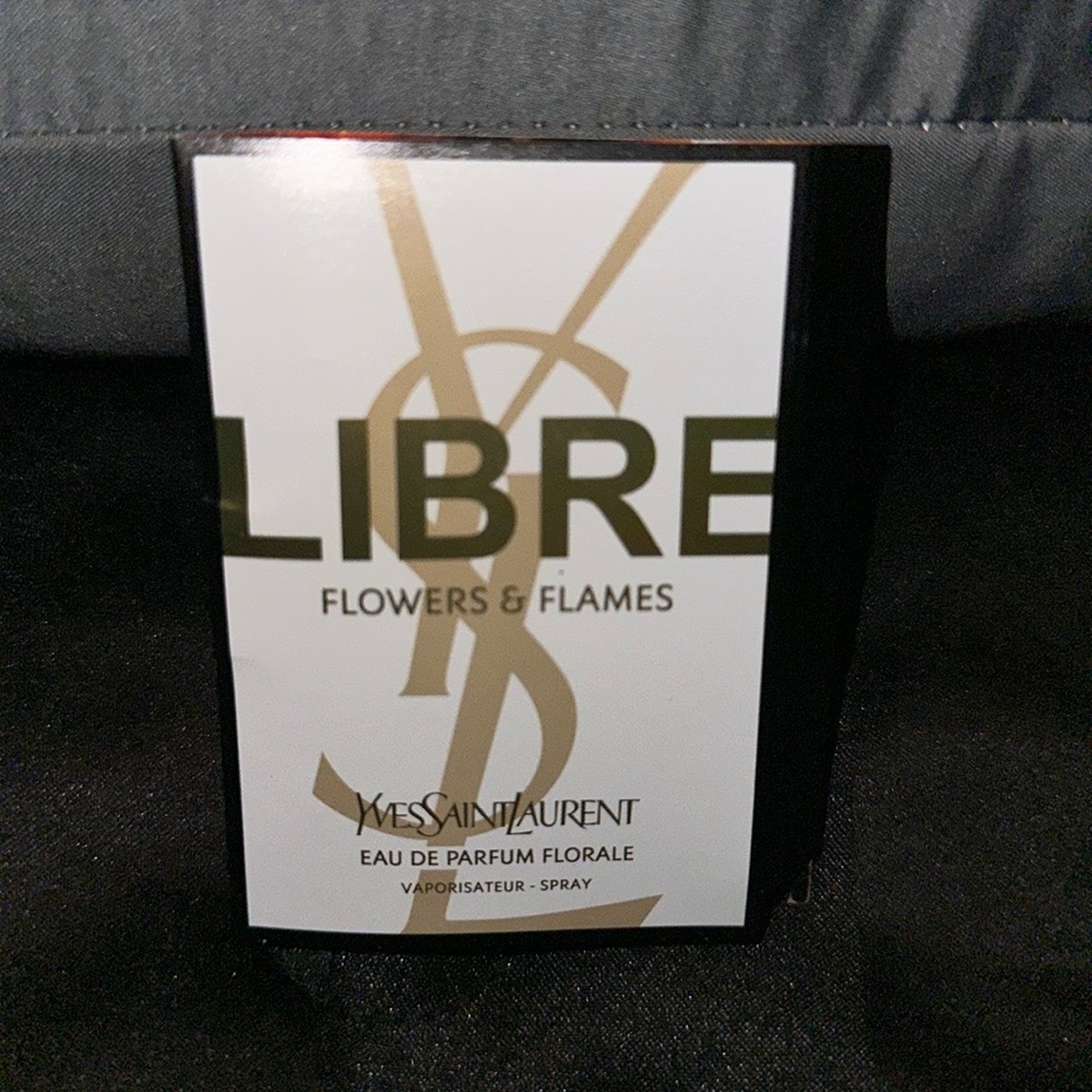 🆕1.2MLEauDeParfumFlorale 0.04FLOZ. YVESSAINTLAURENT LIBRE FLOWERS&FLAMES Sample
